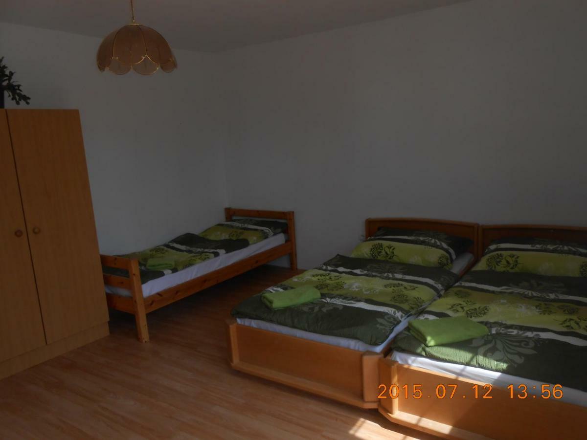 Apartman Kamila Rakvice Exterior foto